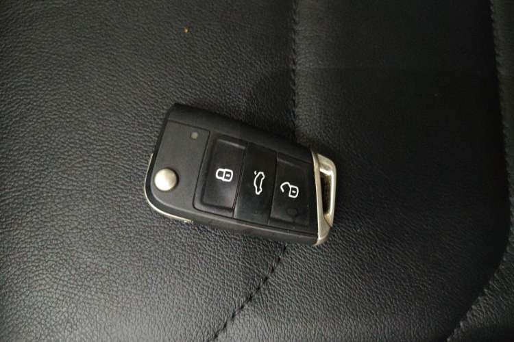 Used Volkswagen Tayron 2019 Teramont Edition 280TSI Two-Wheel Drive Luxury Model China VI Standard Interior 1