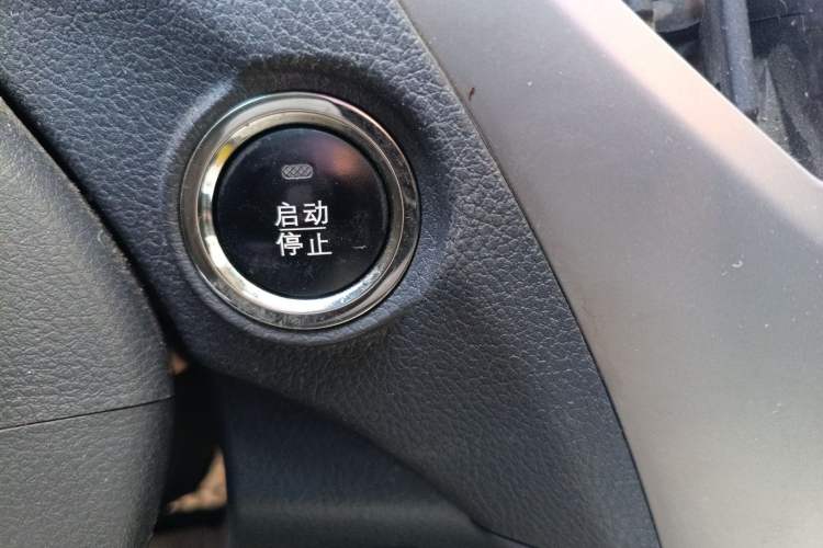 Used BYD F3 2015 Energy-Efficient Model 1.5L Manual Comfort Edition
