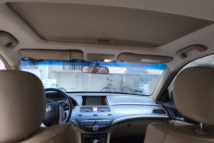 Used Honda Accord 2010 2.4L LX Headliner