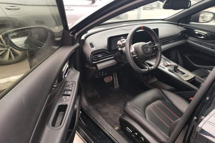 Used GAC Trumpchi EMPOW 2021 270T DCT J16 Version