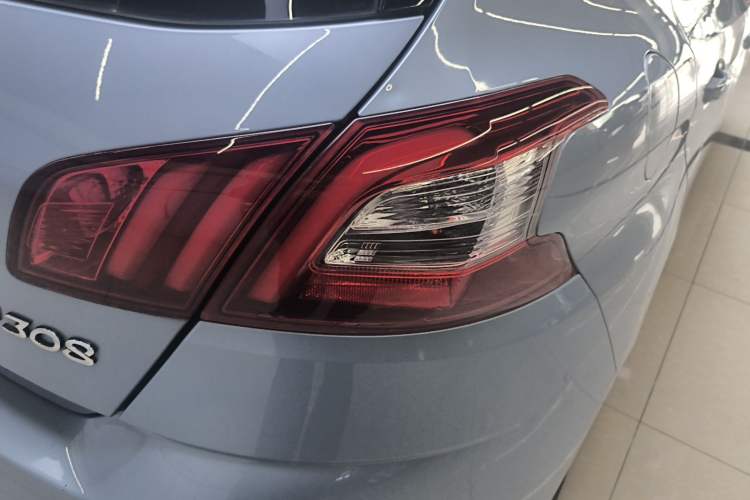 Used Peugeot 308S 2015 1.2T Automatic Shangchi Edition Right Rear Taillight