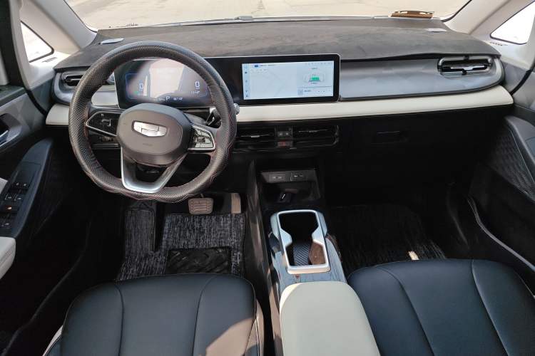 Used Geometry E Firefly 2024 401km Starlight