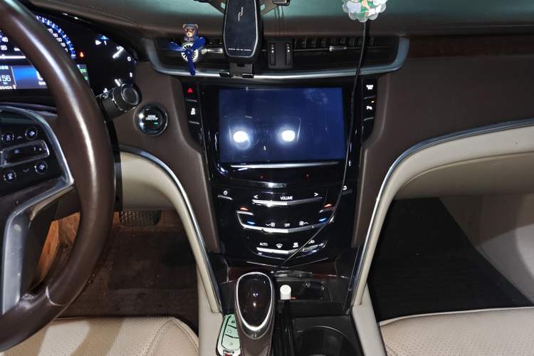 Used Cadillac XTS 2015 28T Elite Model