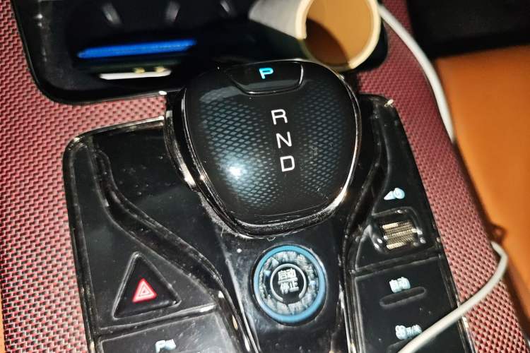 Used BYD Han 2022 EV Genesis Edition 715 km Front-Wheel-Drive Flagship Model Gear Lever