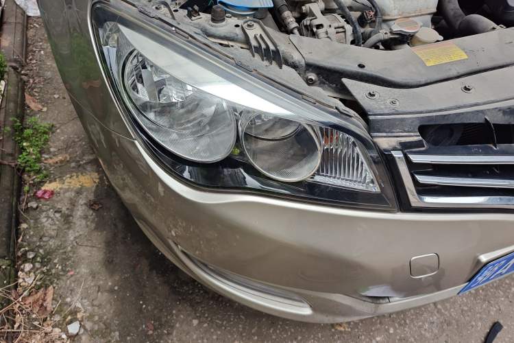 Used Roewe 350 2014 1.5L Manual Swift Edition