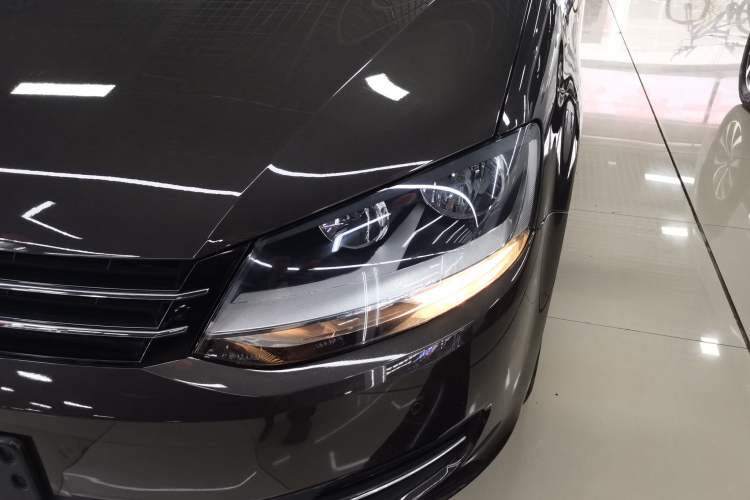 Used Volkswagen Sharan 2014 2.0 TSI Standard Model
