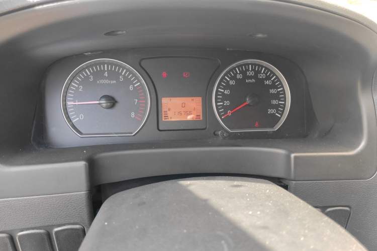 Used FORTHING Lingzhi 2014 M3 1.6L 7-Seater Comfort Model