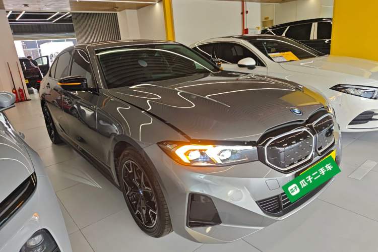 Used BMW i3 2024 eDrive 40 L Midnight Edition
