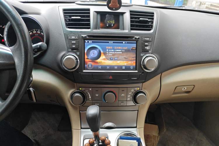 Used Toyota Highlander 2009 3.5L 4x4 7-Seater Elite Edition Audio And AC Panel