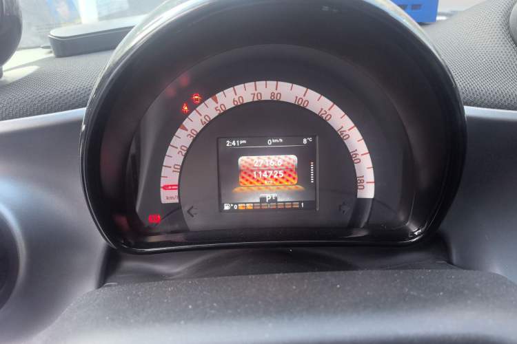 Used smart forfour 2018 0.9T 66 kW Pioneer Edition
