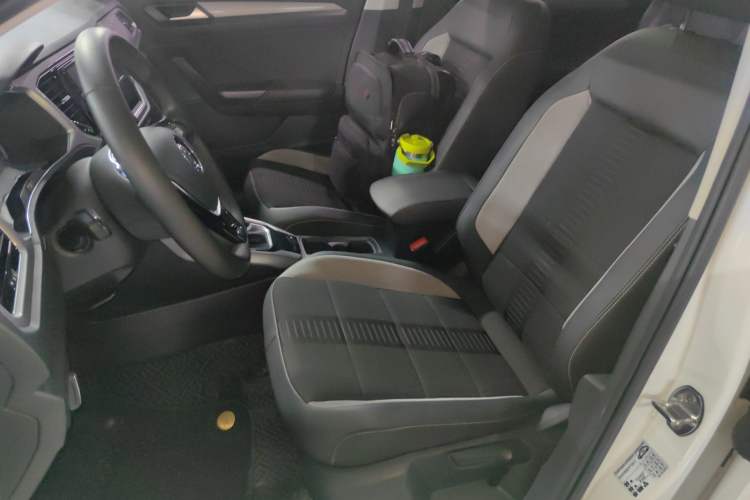 Used Volkswagen T-ROC 2020 280TSI DSG Two-Wheel-Drive Elite Version