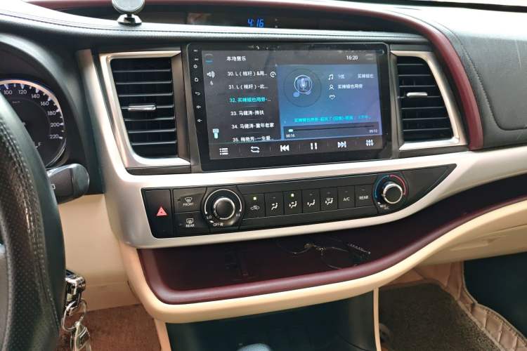 Used Toyota Highlander 2017 2.0T Two-Wheel Drive Elite Edition 5 Seats