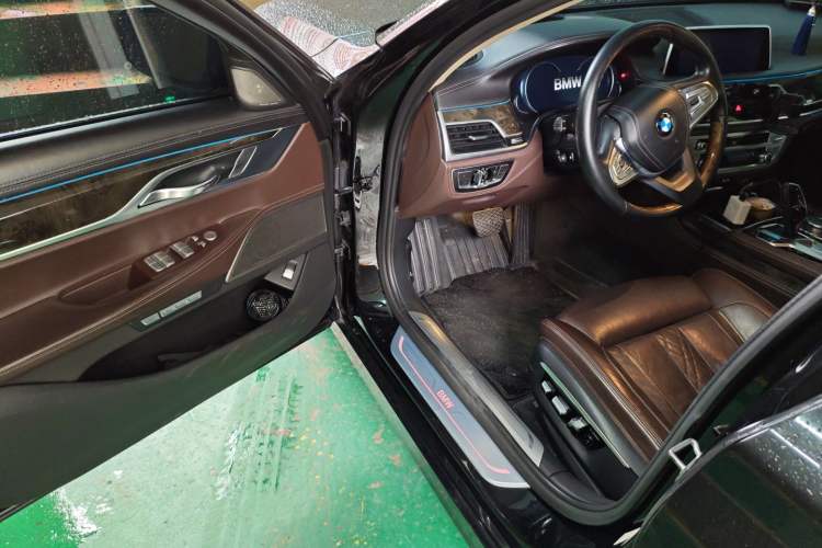 Used BMW 7 Series 2016 730Li Luxury Model