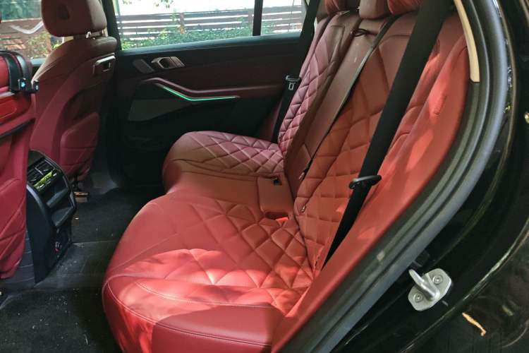 Used BMW X5 2023 xDrive 30Li Luxury M Sport Night Edition Package
