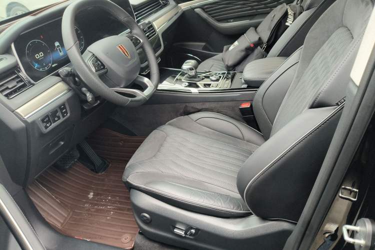 Used Hongqi HS5 2022 Facelifted Version 2.0T Smart Connect Flagship All-Wheel-Drive Edition Left Front Seat