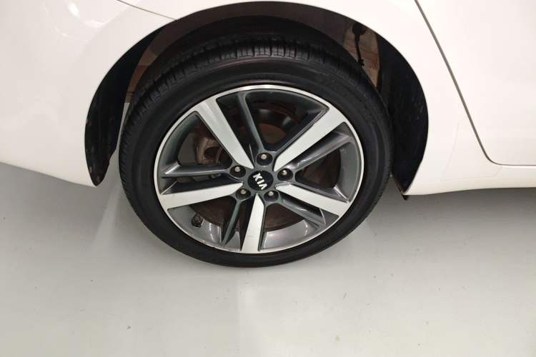 Used Kia K3 2017 1.6L Automatic 15th Anniversary Special Edition GLS
