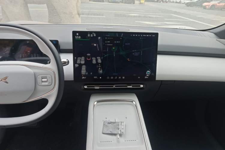 Used XPeng P7+ 2024 Long-Range Max Audio And AC Panel