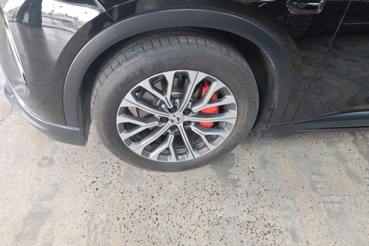 Used Nio ES6 2023 75 kWh Left Front Wheel Hub