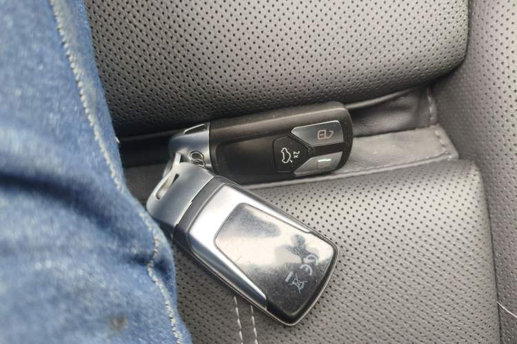 Used Audi A4L 2020 40 TFSI Luxury Dynamic Model