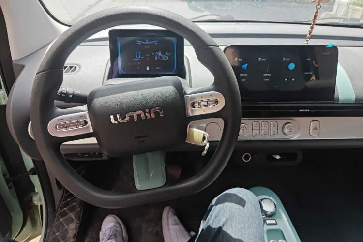 Used CHANGAN NEVO Lumin 2022 155 km – Refreshingly Sweet Edition Steering Wheel