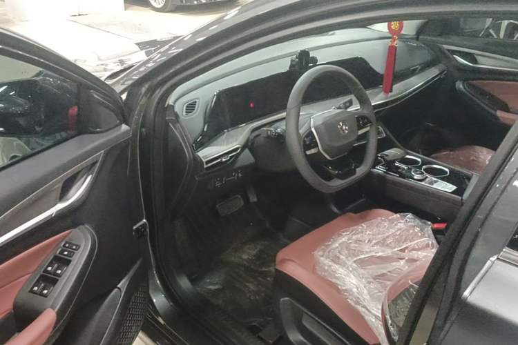 Used CHANGAN Eado 2025 PLUS 1.4T Dual-Clutch High-Energy Version Driver Seat