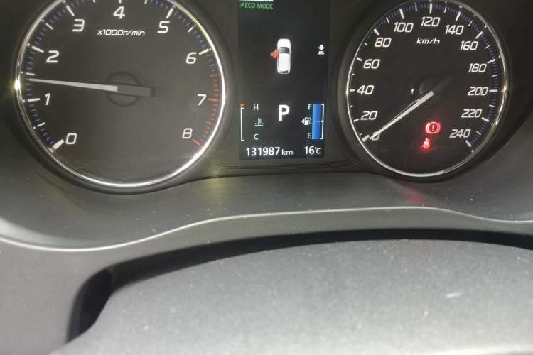 Used Mitsubishi Outlander 2016 2.4L 4x4 Elite Edition 5 Seats
