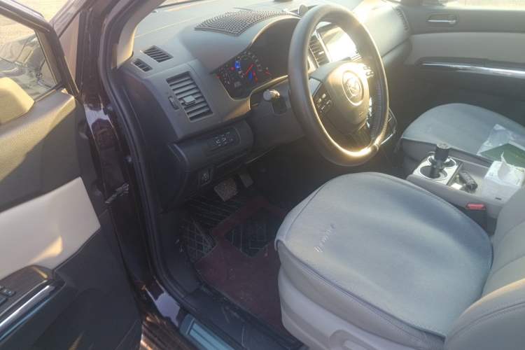 Used Mazda 8 2015 2.5L Flagship Edition
