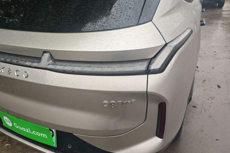 Used Lynk & Co 08 EM-P 2023 220km All-Wheel-Drive Performance Halo Right Rear Taillight