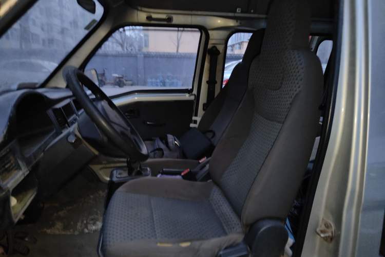 Used Wuling Zhiguang 2013 1.0L Practical Version