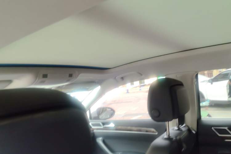 Used Volkswagen Magotan 2018 330TSI DSG Advanced Model Headliner