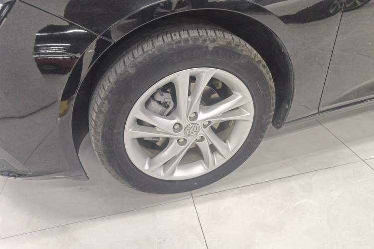 Used Buick Regal 2021 552T Elite Edition Exterior 2