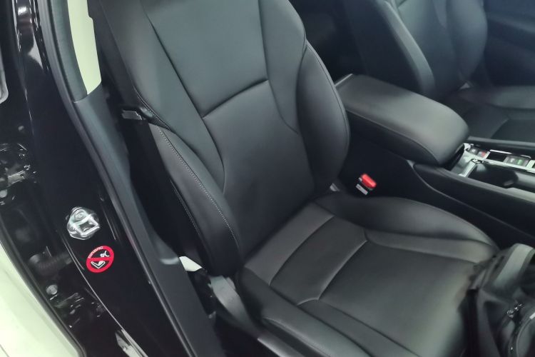 Used Honda Inspire 2023 260TURBO Deluxe Edition Right Front Seat