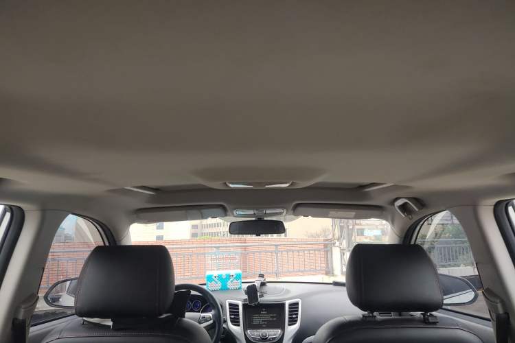 Used CHANGAN CS35 2016 1.6L Automatic Luxury Model China V Standard Headliner