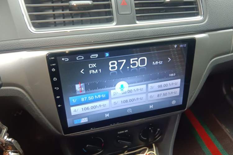 Used Volkswagen Lavida 2017 1.6L Manual Fashion Edition Audio And AC Panel