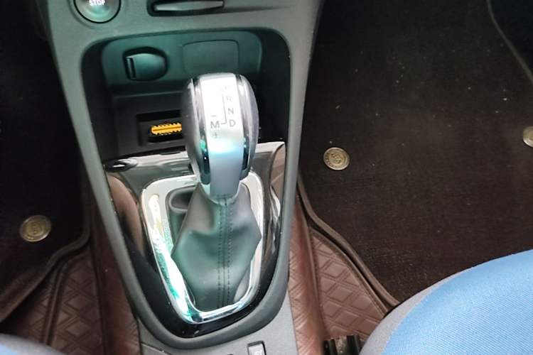 Used Renault Captur 2015 1.2T Automatic Standard Edition

