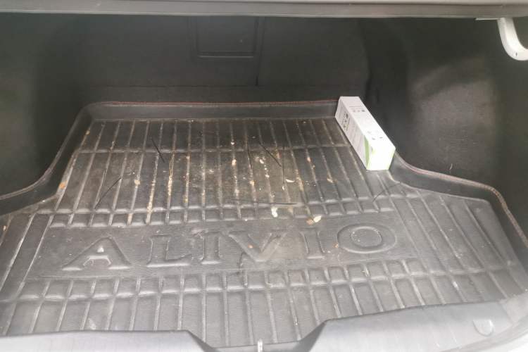 Used Suzuki Alivio 2015 1.6L Manual Enjoyment Model Trunk