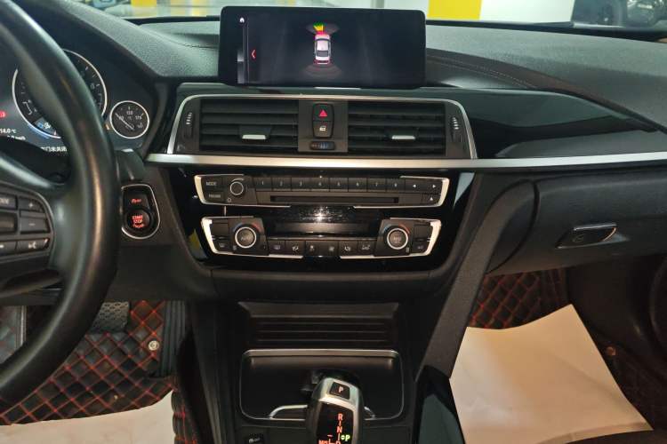 Used BMW 3 Series 2019 320Li Fashion Model
