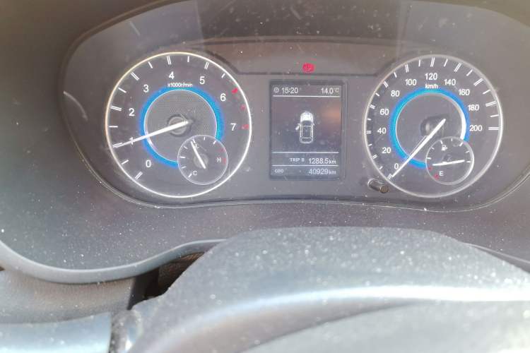 Used Dongfeng Fengon S560 2021 1.5T Manual Urban Model Odometer Close Up