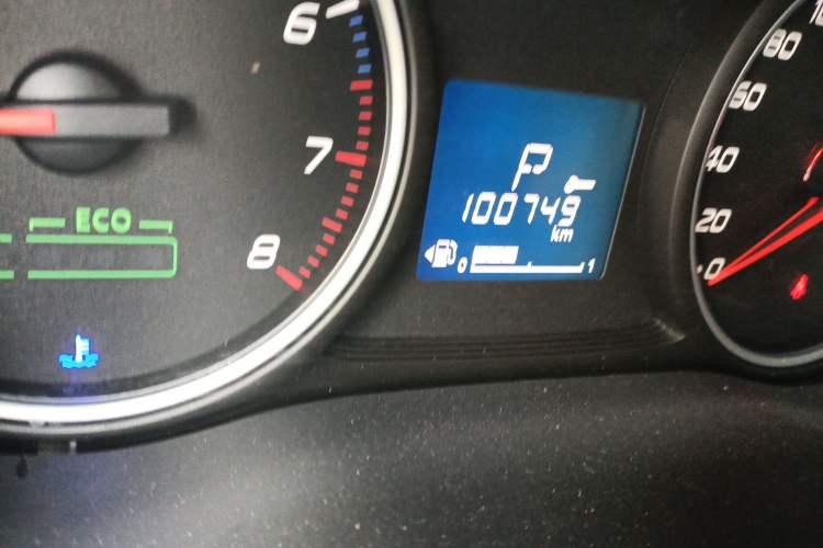 Used Mitsubishi Outlander 2017 2.0L Two-Wheel Drive Glory Edition 5 Seats