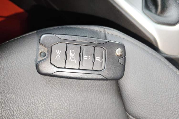 Used Jeep Renegade 2019 220T Automatic Leading Edition Interior 1