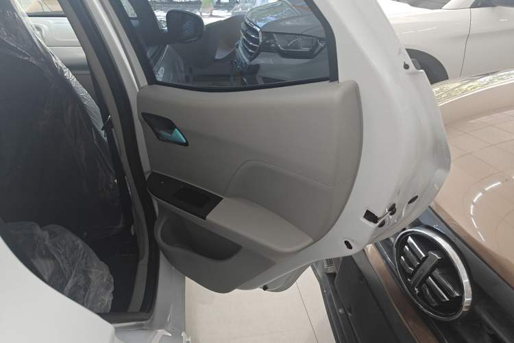 Used JMEV Xiao Qilin 2024 201 km Luxury Version