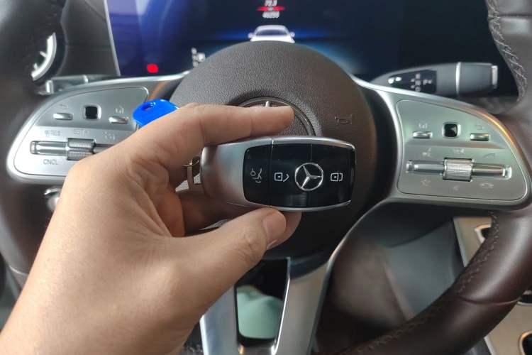 Used Mercedes-Benz CLS 2018 CLS 300 Luxury Model Vehicle Key