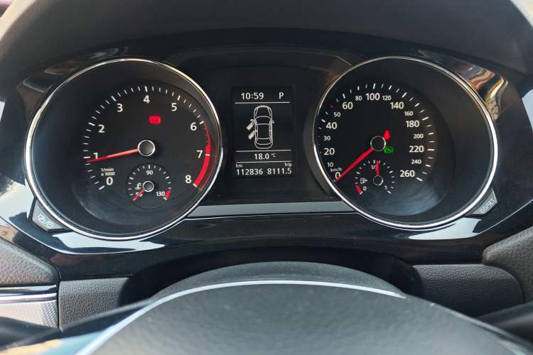 Used Volkswagen Sagitar 2018 280TSI DSG Ignite Edition Instrument Cluster