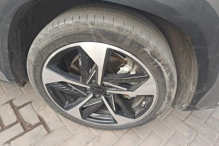 Used Geely Galaxy L7 2023 1.5T 115 km Starship