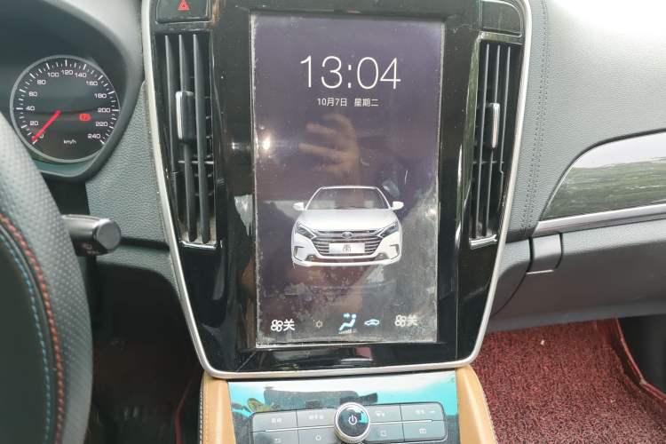 Used BYD Qin New Energy 2017 1.5T Luxury Model
