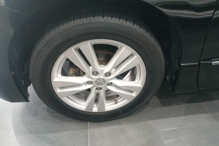 Used Nissan Quest 2012 3.5L SL