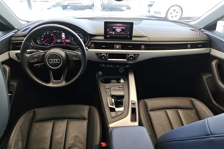 Used Audi A5 2017 Sportback 40 TFSI Fashion Model