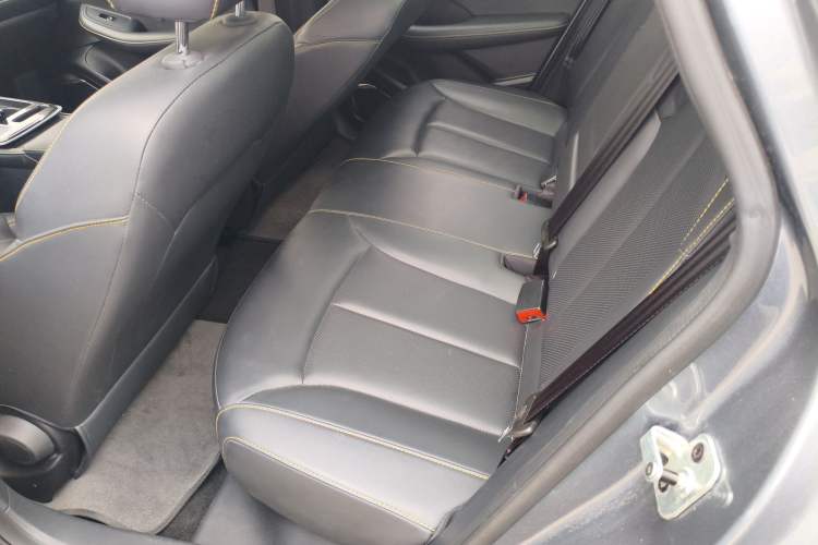 Used Roewe i6 MAX New Energy 2021 EV 500 Skyroof Deluxe Edition