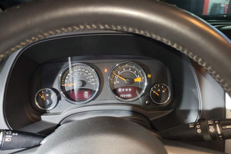 Used Jeep Compass 2014 2.0L two-wheel drive luxury version