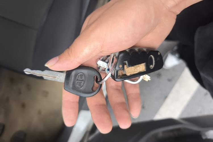 Used FAW Senya S80 2014 1.3L Manual 5-Seater Classic Edition Vehicle Key